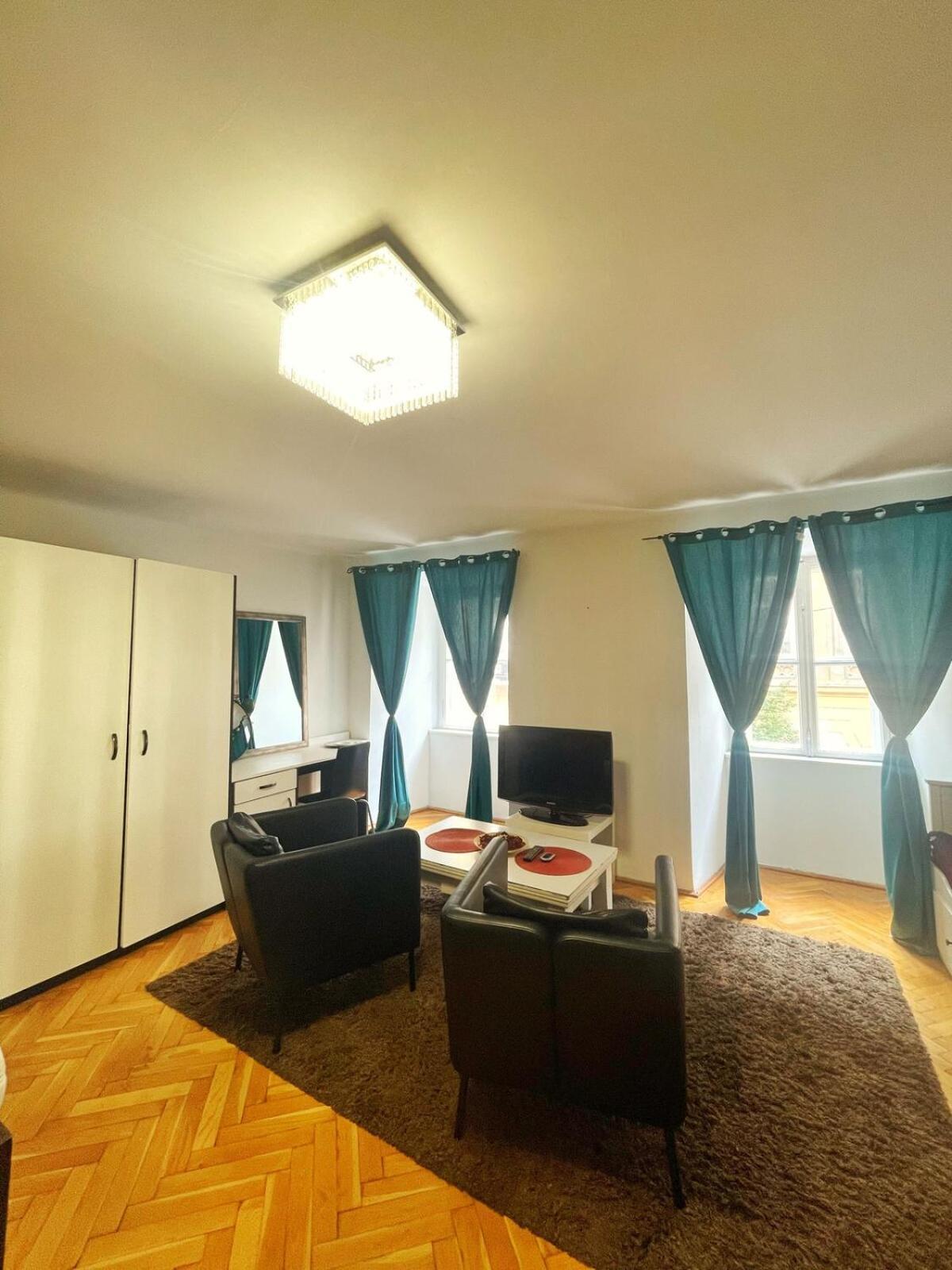 N1 In Heart Of Pest Apartamento Budapeste